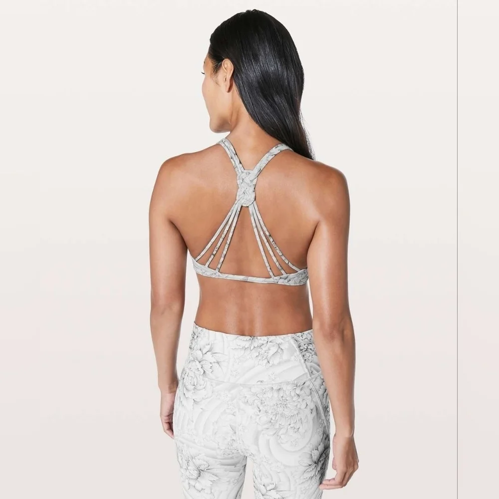 Lulu🍋 Lululemon Love Knot Bra Mini Twine White Multi 10
